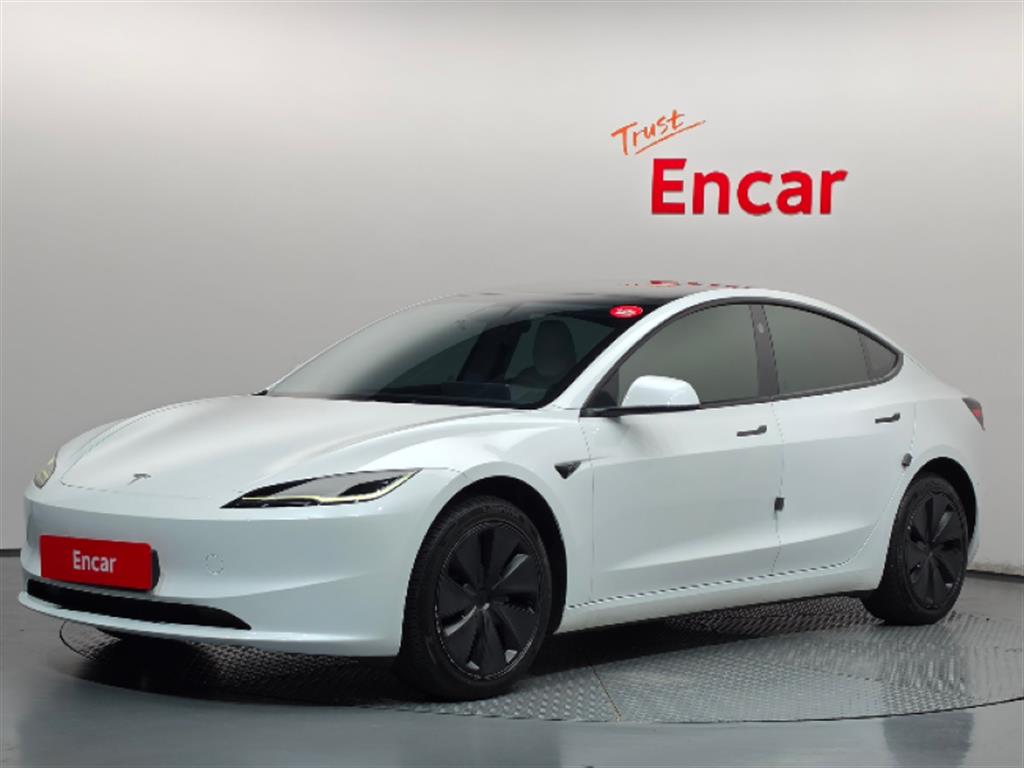 Tesla Model 3 RWD - 1