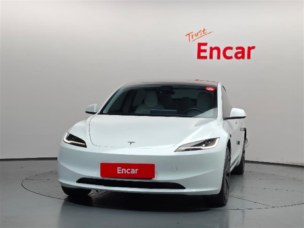 Tesla Model 3 RWD - 3