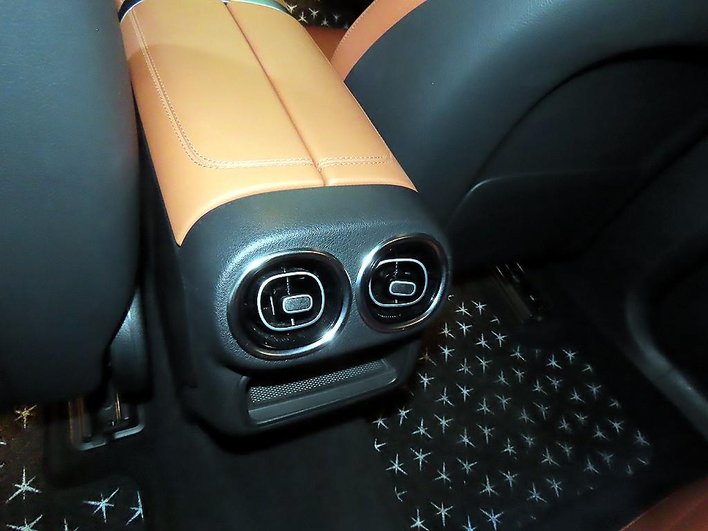 벤츠 GLC클래스(2세대) GLC 220d 4매틱 - 15