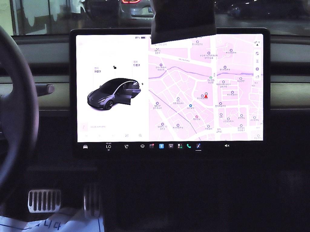 테슬라 모델 3 AWD 롱 레인지 - 11