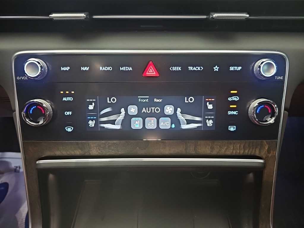 제네시스 뉴 GV80 2.5 가솔린 2WD 기본형 - 10