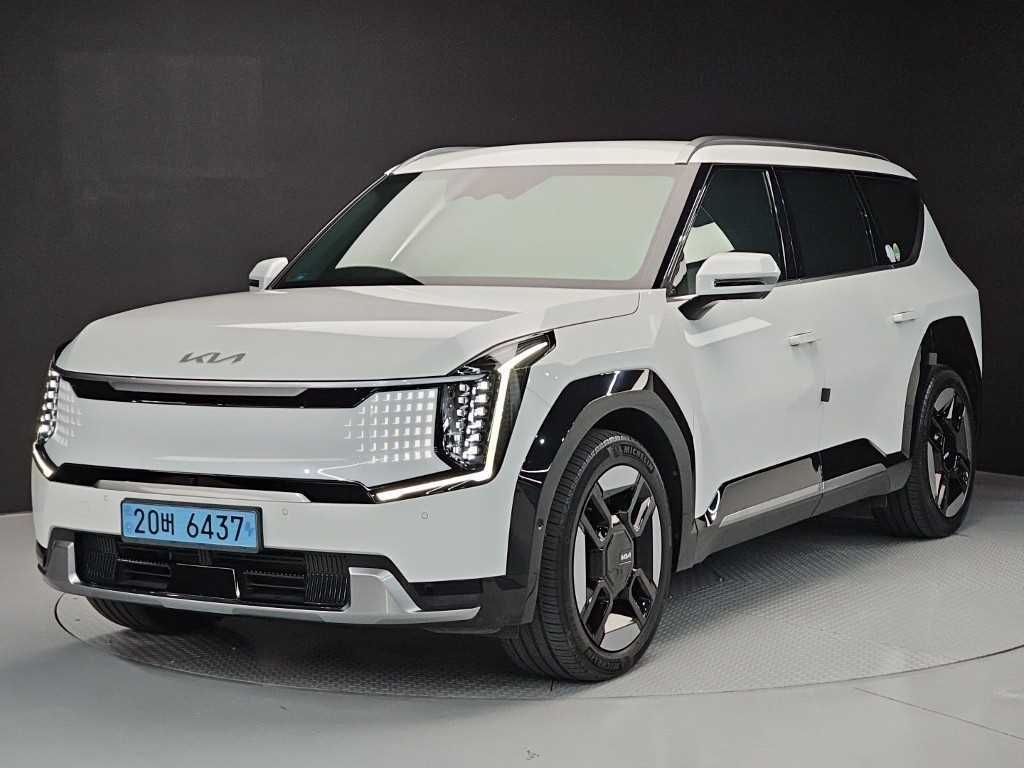 기아 EV9 롱레인지 4WD 어스 - 2