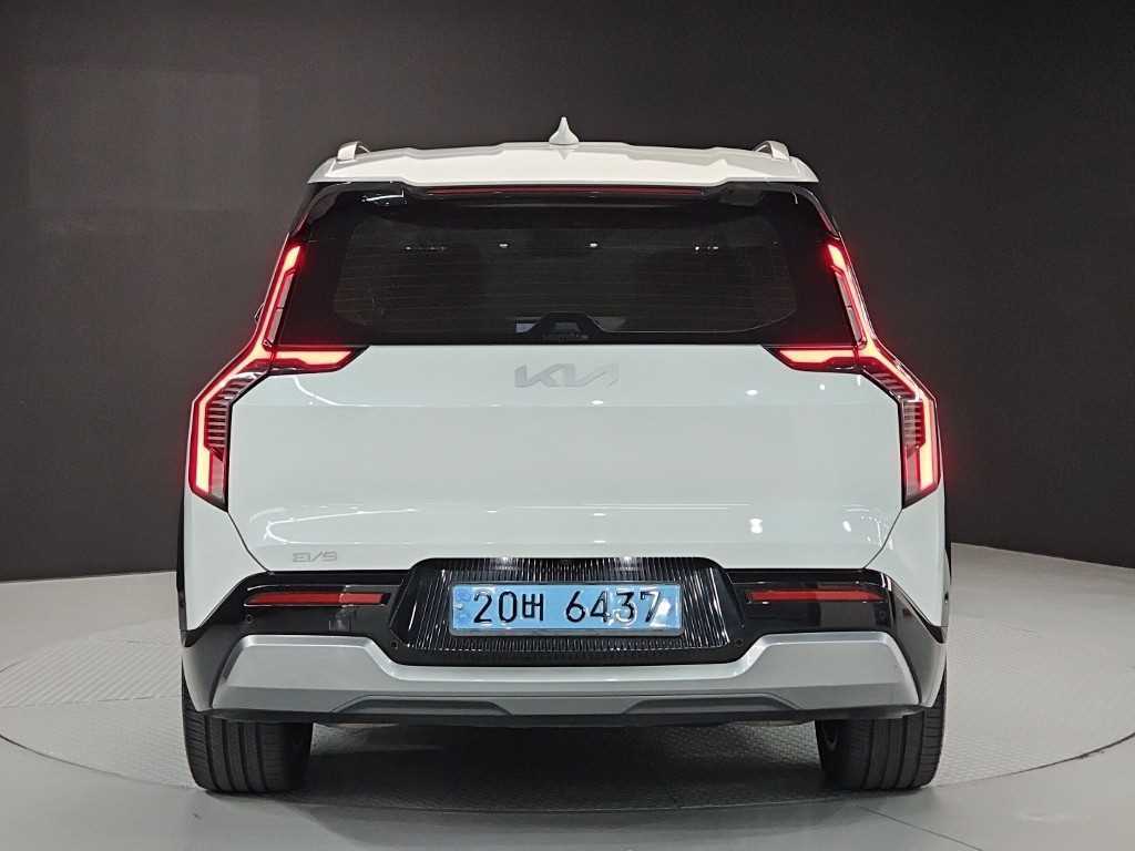 기아 EV9 롱레인지 4WD 어스 - 4