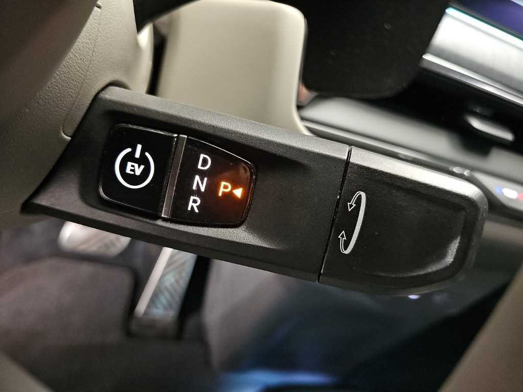 기아 EV9 롱레인지 4WD 어스 - 9