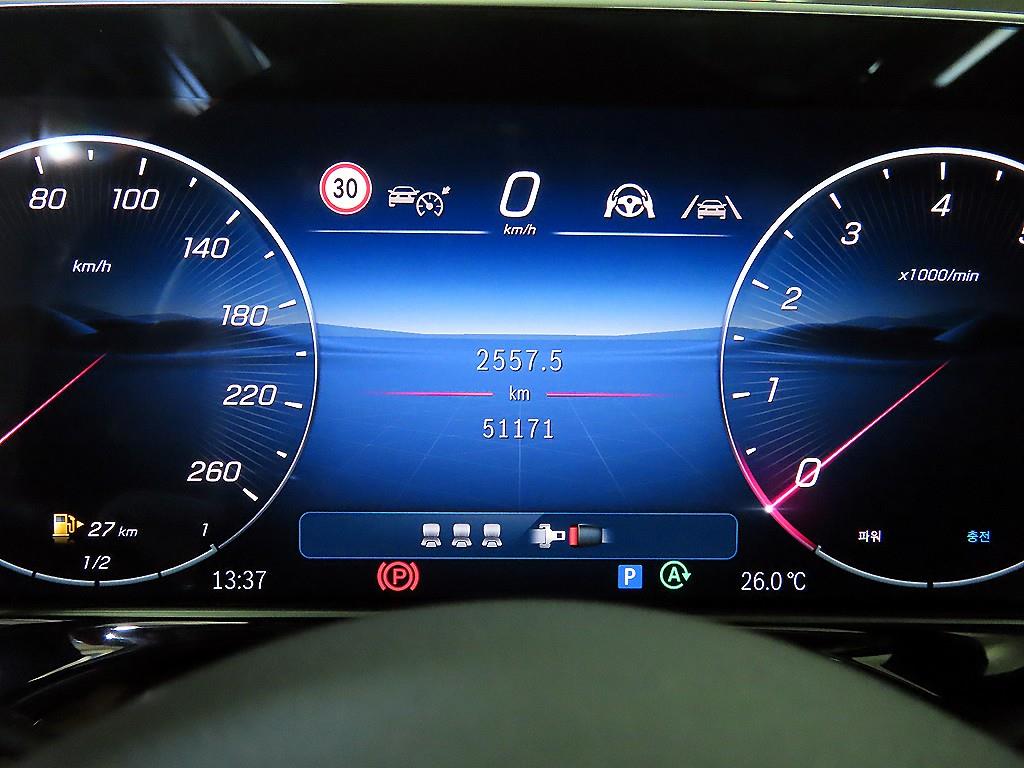벤츠 E클래스(6세대) E300 4매틱 익스클루시브 - 9