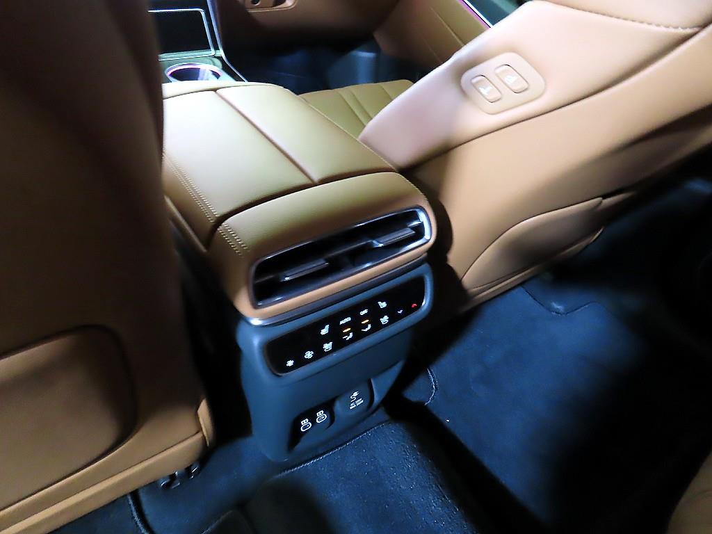 제네시스 뉴 GV80 2.5 가솔린 AWD 기본형 - 14
