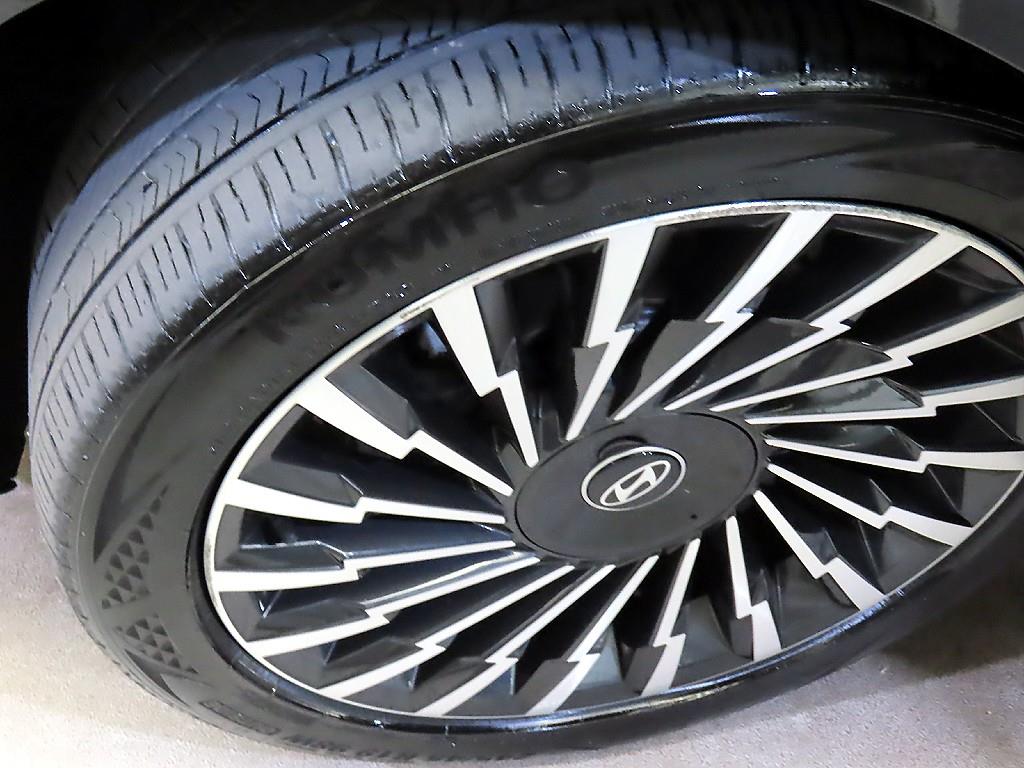Hyundai Grandeur Hybrid (GN7) 1.6 HEV 캘리그래피 - 20