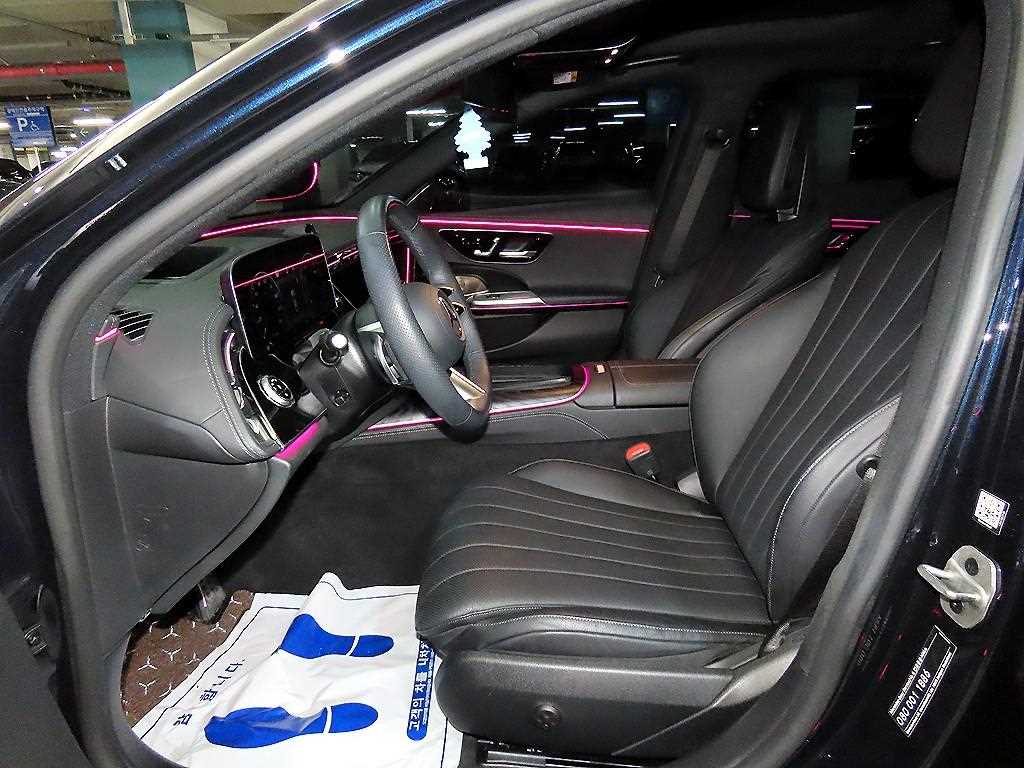 Mercedes-Benz E클래스(6세대) E300 4매틱 AMG 라인 - 6