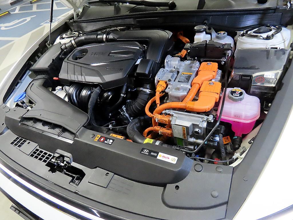Hyundai Sonata The Edge Hybrid (DN8) 2.0 HEV 인스퍼레이션 - 19