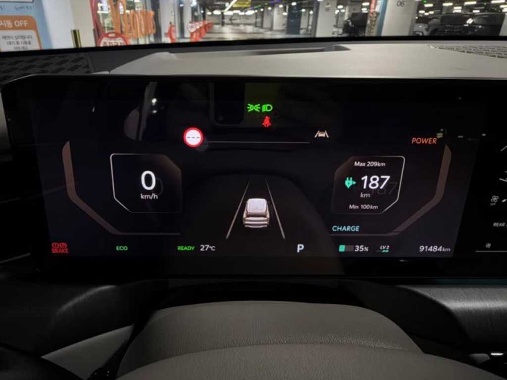기아 EV9 롱레인지 4WD 어스 - 10