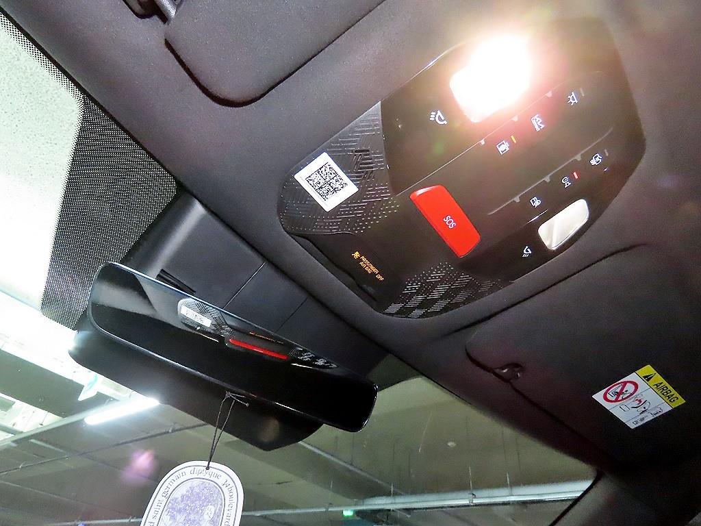 Kia EV9 Long Range 4WD GT 라인 - 14