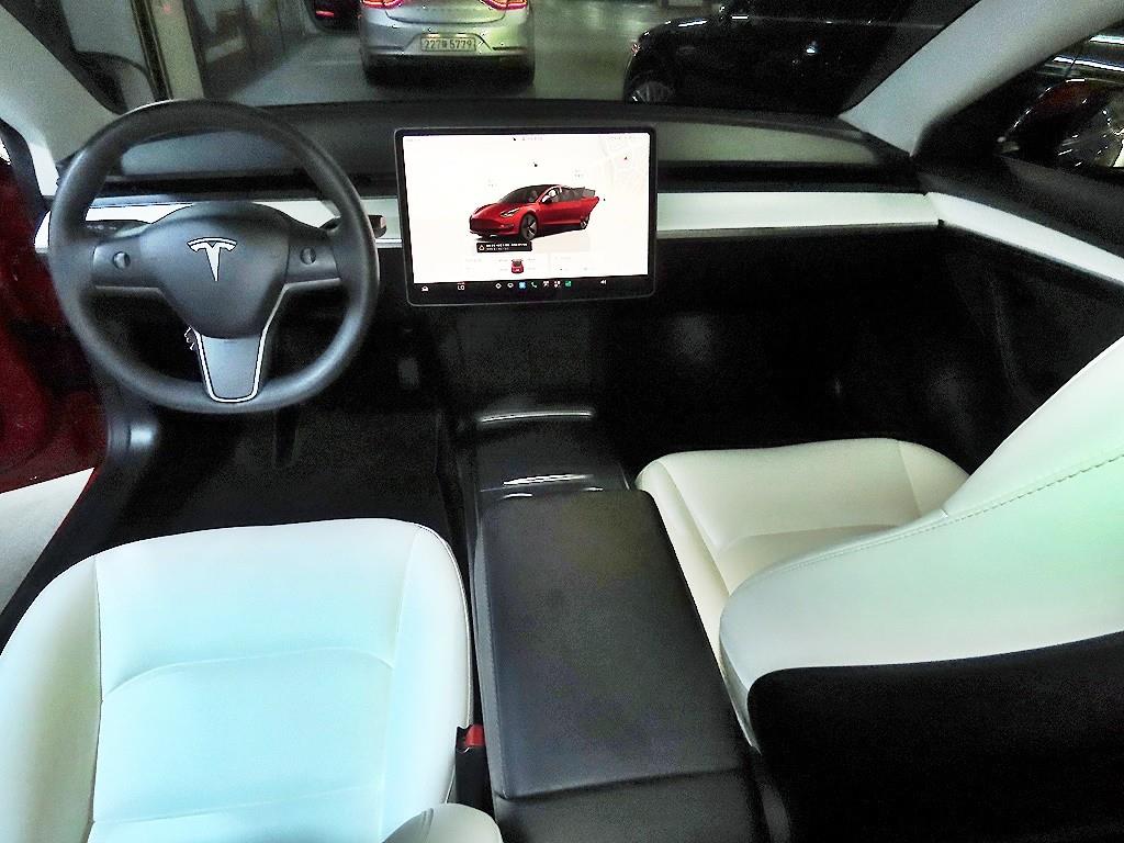 Tesla Model 3 AWD 롱 레인지 - 10