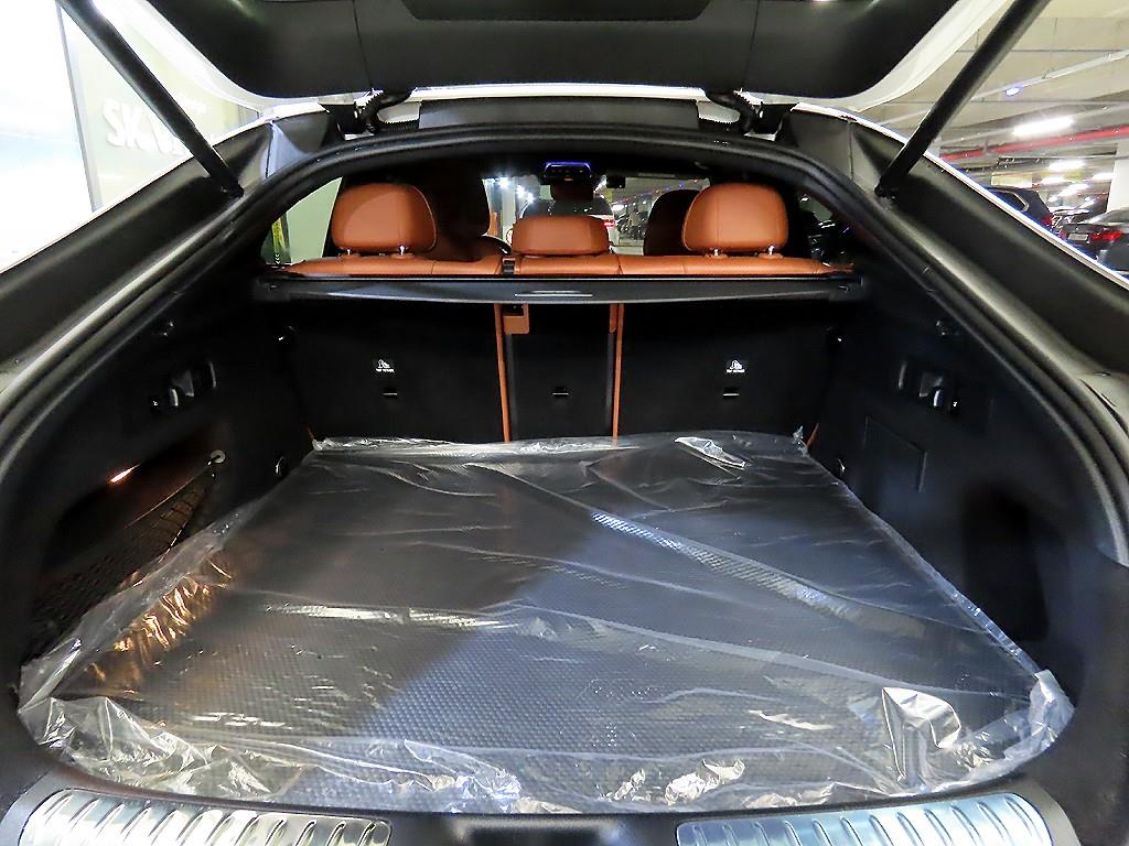 Mercedes-Benz GLC클래스(2세대) GLC 300 4매틱 쿠페 아방가르드 - 17