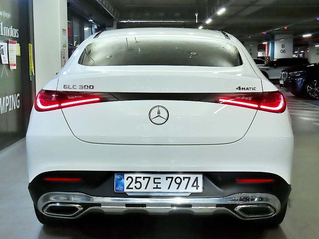Mercedes-Benz GLC클래스(2세대) GLC 300 4매틱 쿠페 아방가르드 - 5