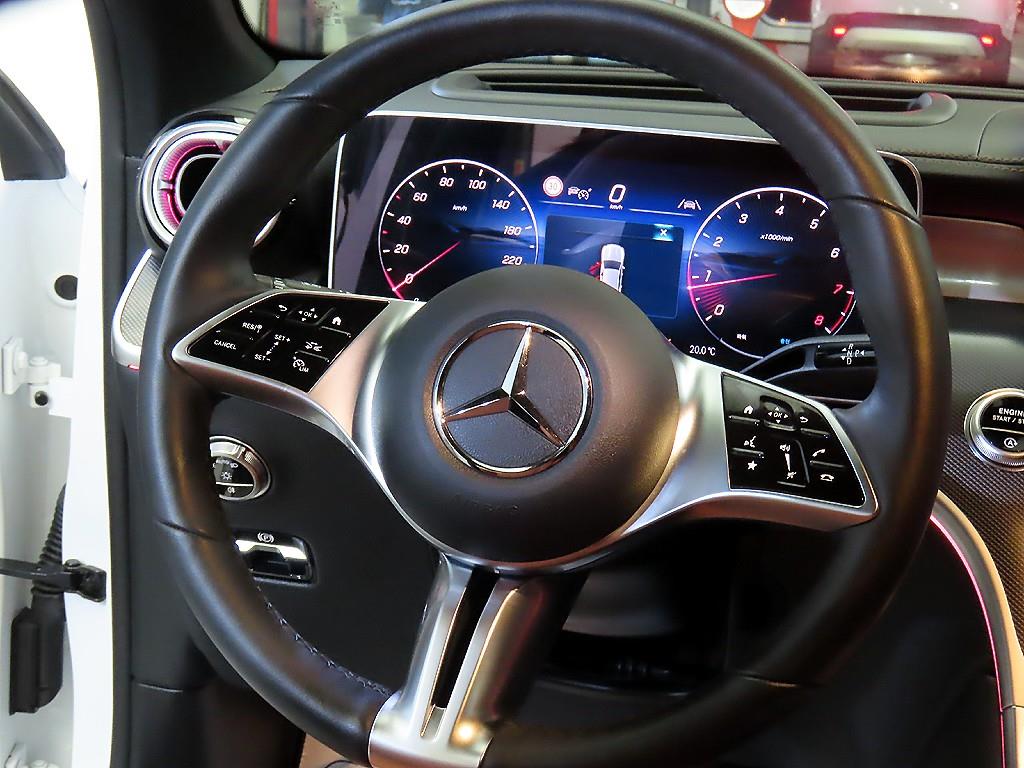 Mercedes-Benz GLC클래스(2세대) GLC 300 4매틱 쿠페 아방가르드 - 8