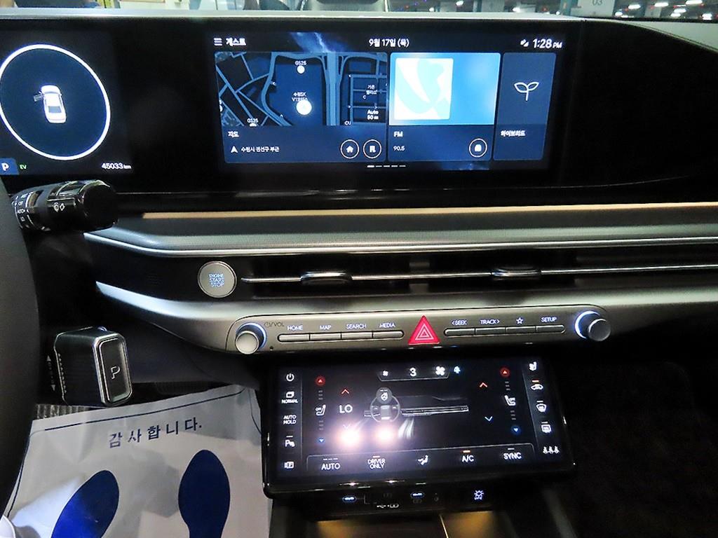 Hyundai Grandeur Hybrid (GN7) 1.6 HEV 캘리그래피 - 11