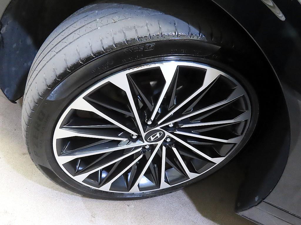 Hyundai Grandeur Hybrid (GN7) 1.6 HEV 캘리그래피 - 20