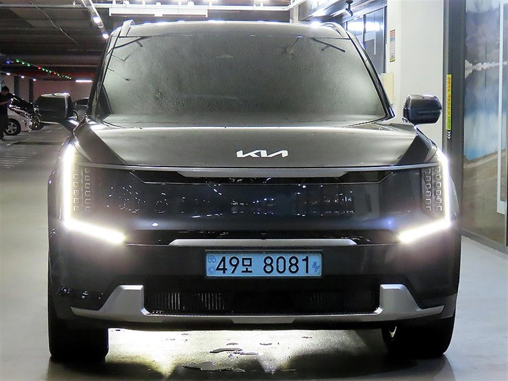 기아 EV9 롱레인지 4WD 어스 - 2