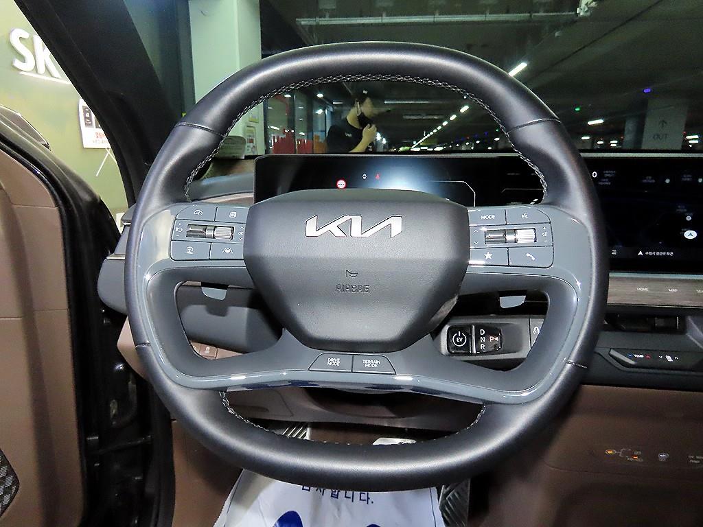 기아 EV9 롱레인지 4WD 어스 - 8
