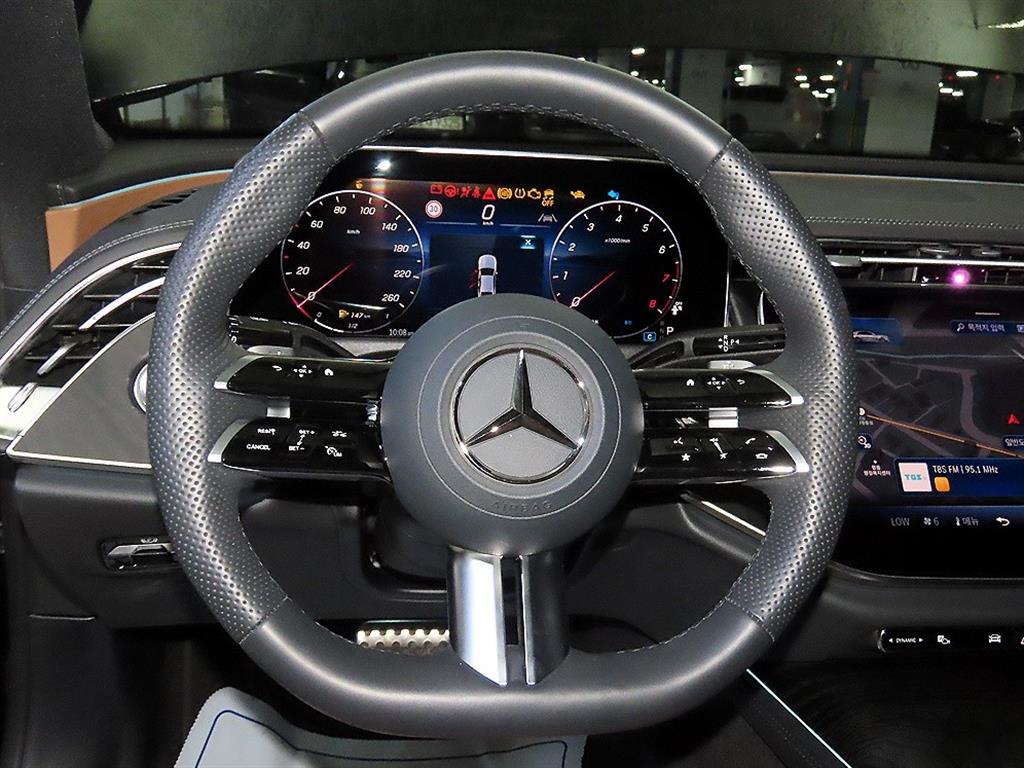 벤츠 E클래스(6세대) E200 AMG 라인 - 8