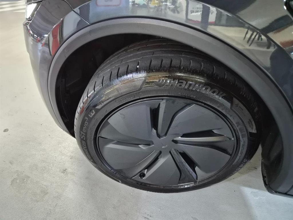 Tesla Model Y RWD - 20