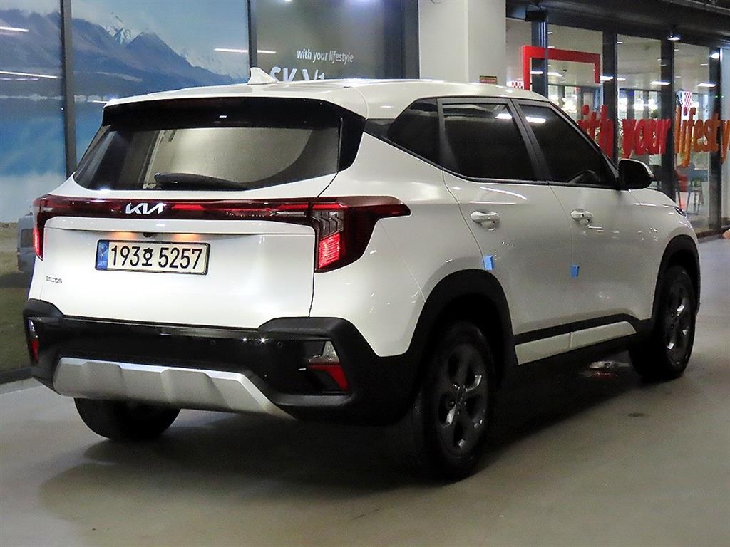 Kia The New Seltos 2.0 가솔린 2WD 프레스티지 - 4