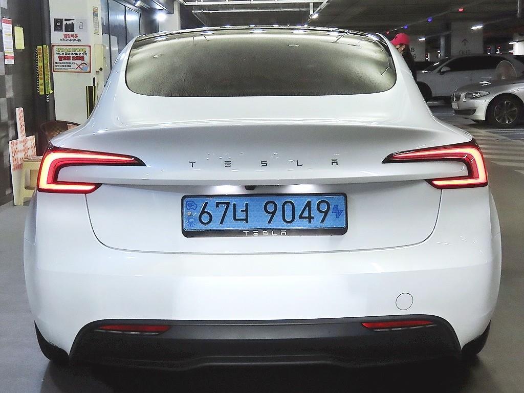 테슬라 모델 3 RWD - 5