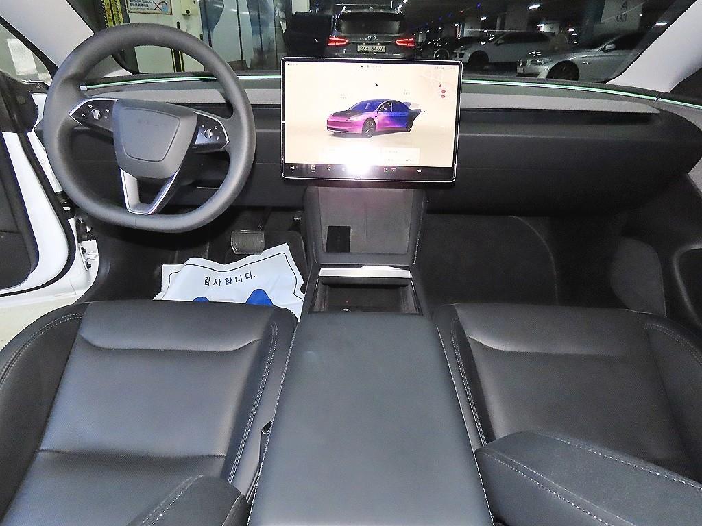 테슬라 모델 3 RWD - 10