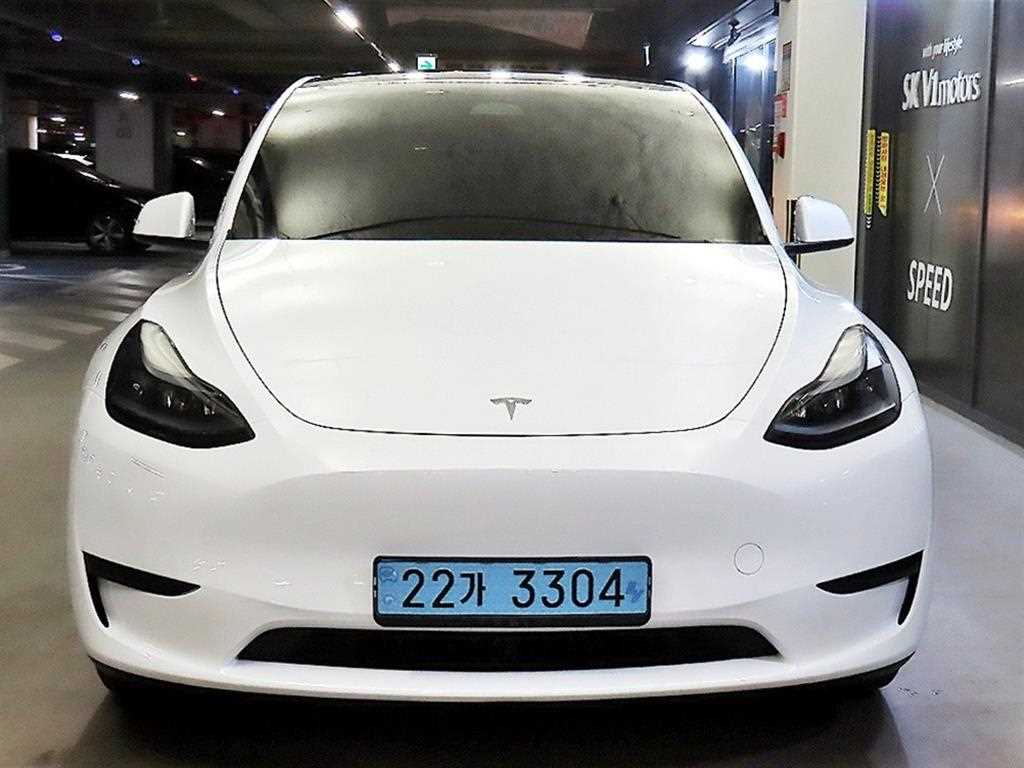 Tesla Model Y RWD - 2