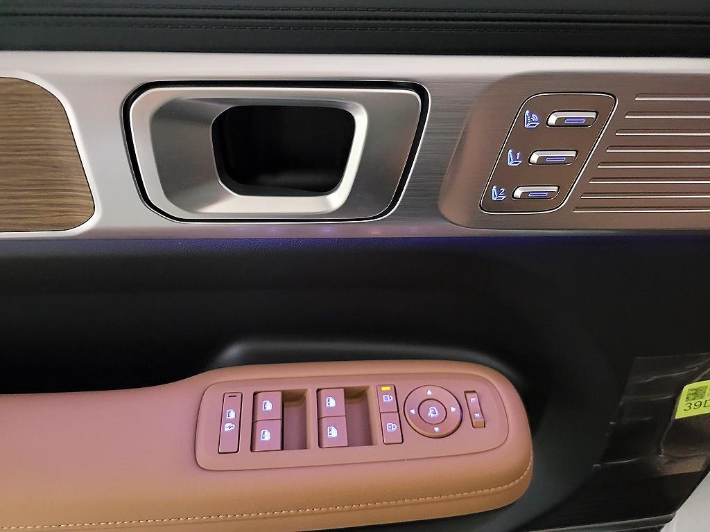 Hyundai Santa Fe Hybrid MX5 1.6 HEV 2WD 프레스티지 - 13