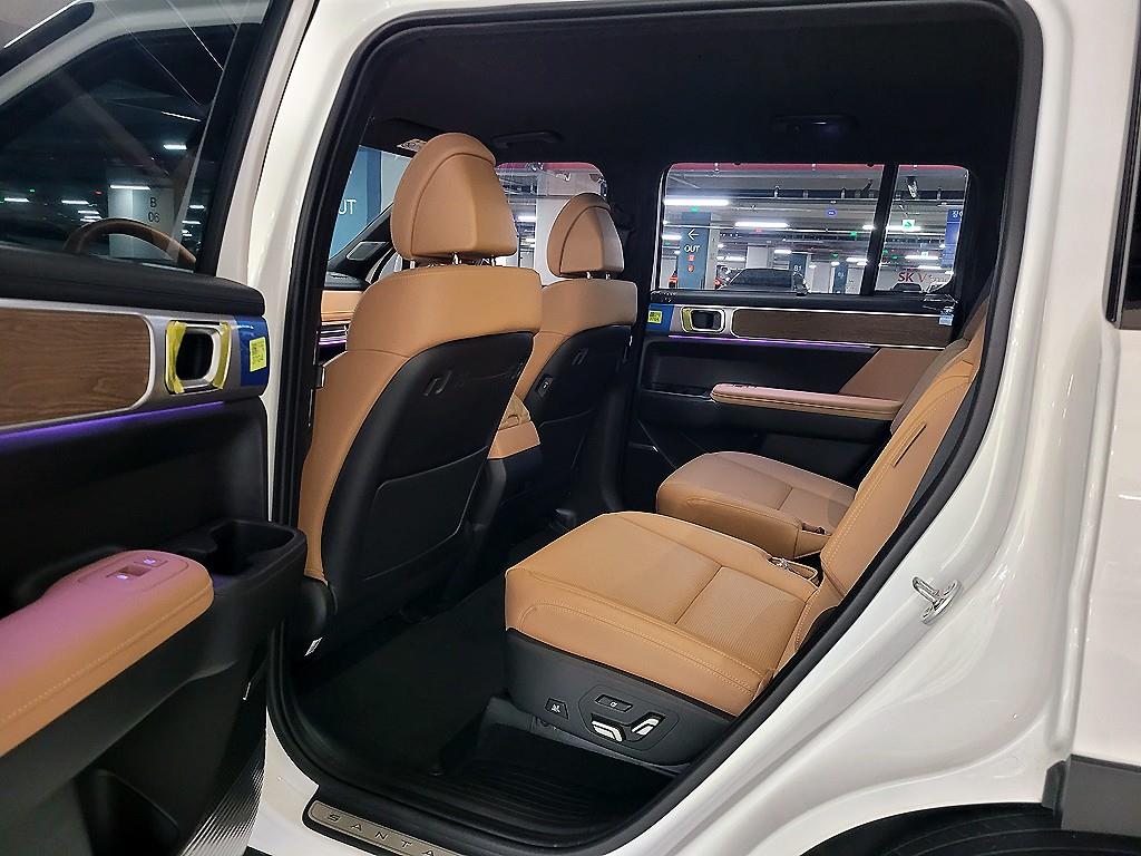 Hyundai Santa Fe Hybrid MX5 1.6 HEV 2WD 프레스티지 - 8