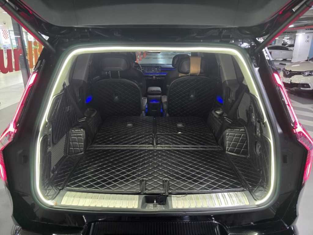 기아 EV9 롱레인지 4WD 어스 - 17