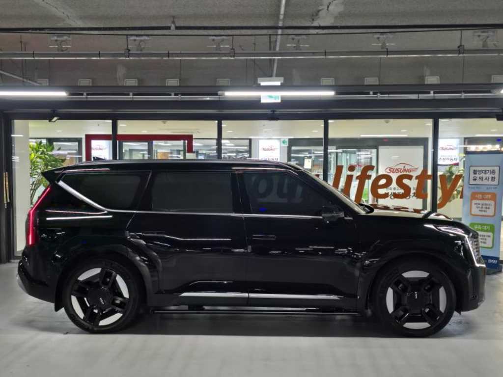 기아 EV9 롱레인지 4WD 어스 - 3