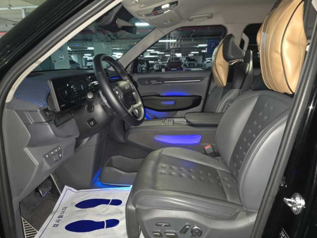 기아 EV9 롱레인지 4WD 어스 - 7