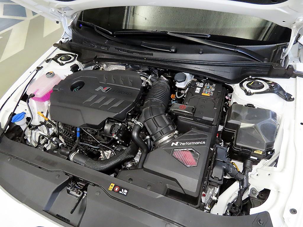 Hyundai 더 뉴아반떼 N 2.0 터보 N - 19
