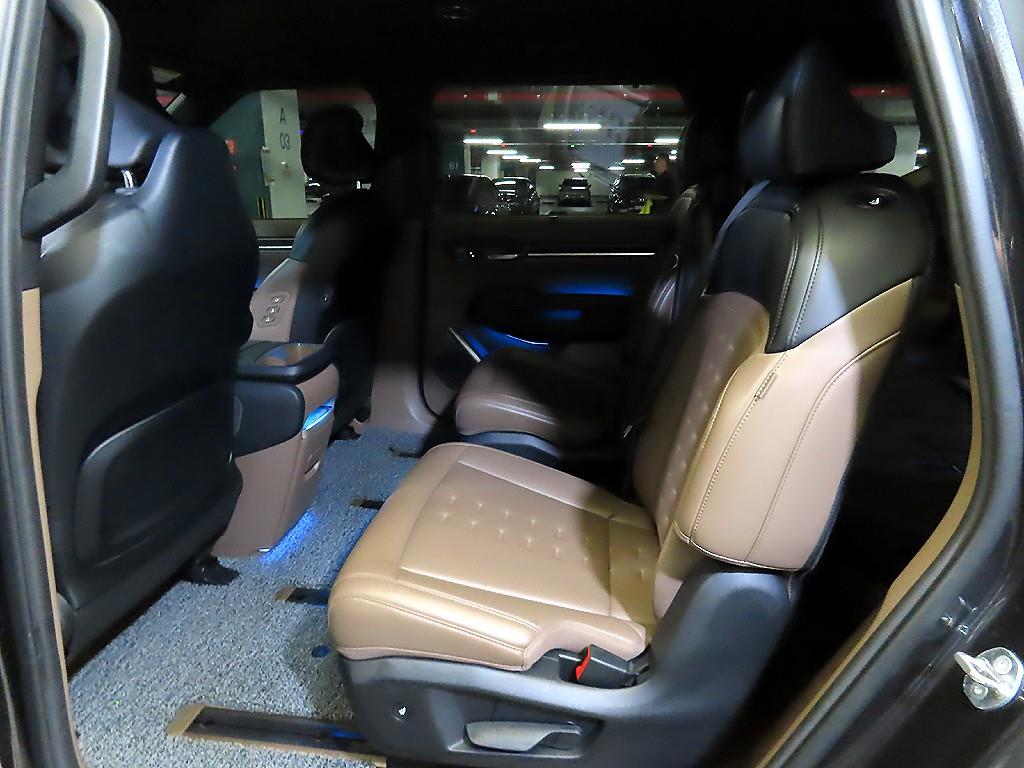 기아 EV9 롱레인지 4WD 어스 - 7