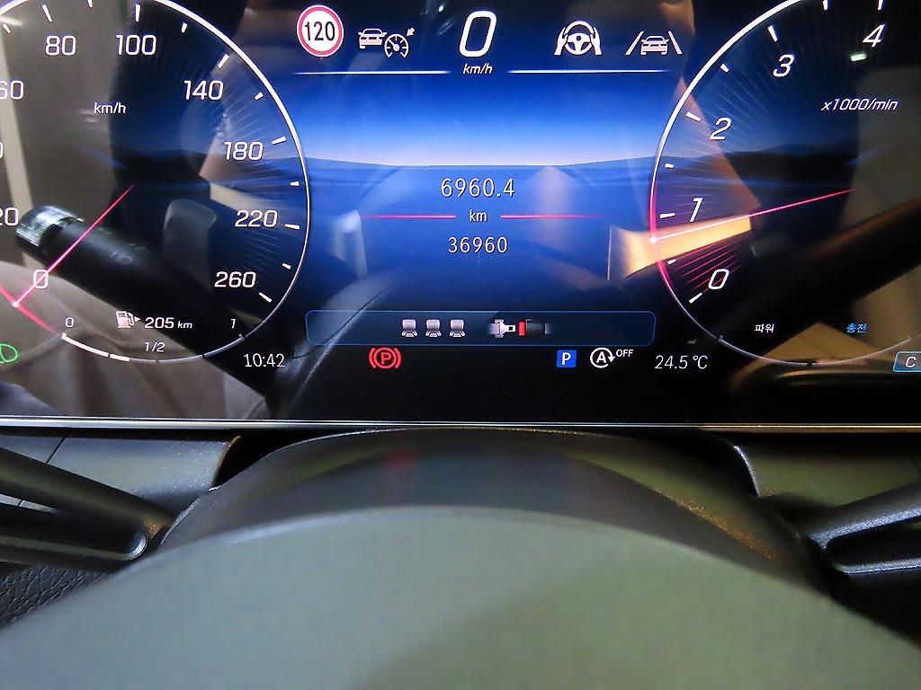 벤츠 GLC클래스(2세대) GLC 300 4매틱 AMG 라인 - 9