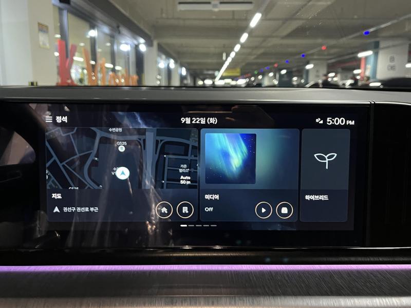 Hyundai Grandeur Hybrid (GN7) 1.6 HEV 캘리그래피 블랙 잉크 - 9