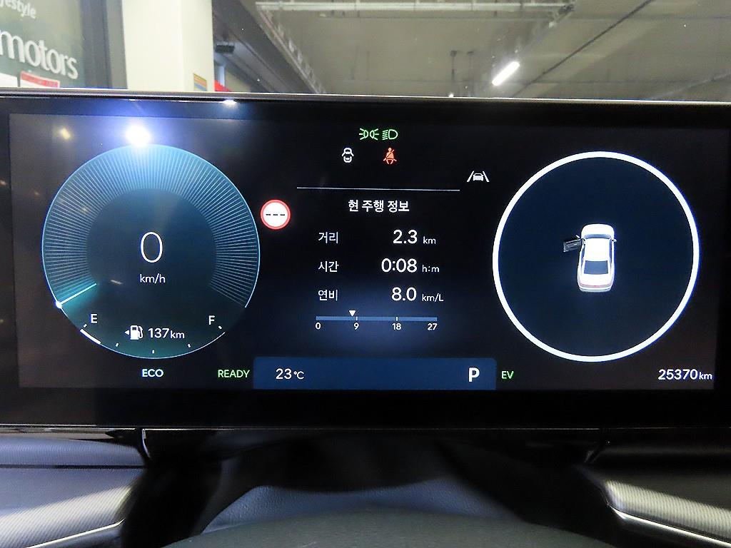 Hyundai Grandeur Hybrid (GN7) 1.6 HEV 프리미엄 - 9