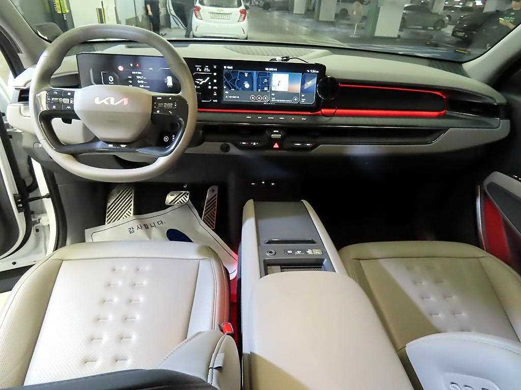기아 EV9 롱레인지 4WD 어스 - 10