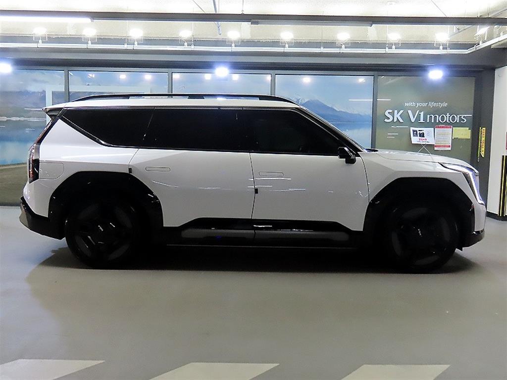 기아 EV9 롱레인지 4WD GT 라인 - 3