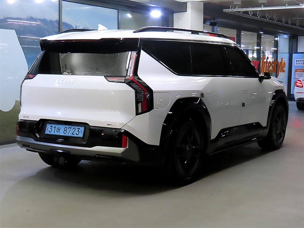 기아 EV9 롱레인지 4WD GT 라인 - 4