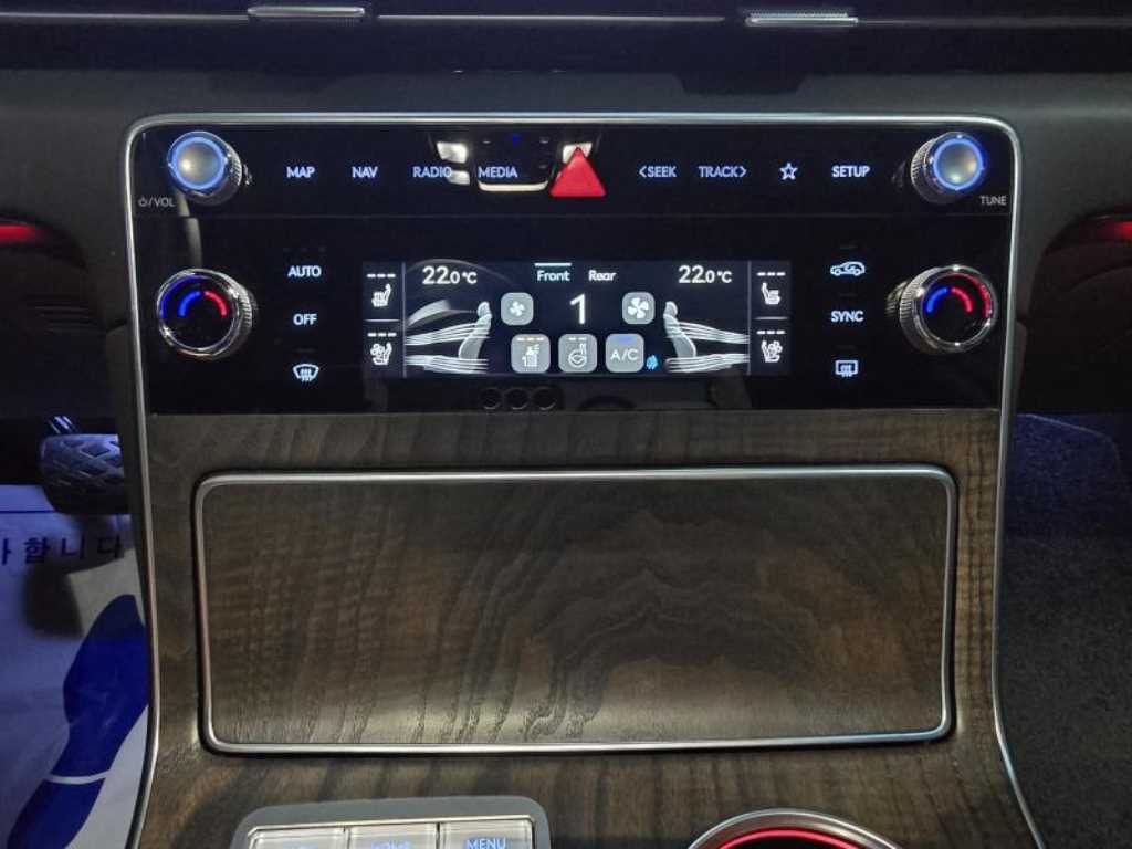 Genesis 뉴 GV80 3.5 가솔린 AWD 기본형 - 16