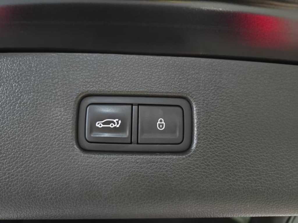 Genesis 뉴 GV80 3.5 가솔린 AWD 기본형 - 18