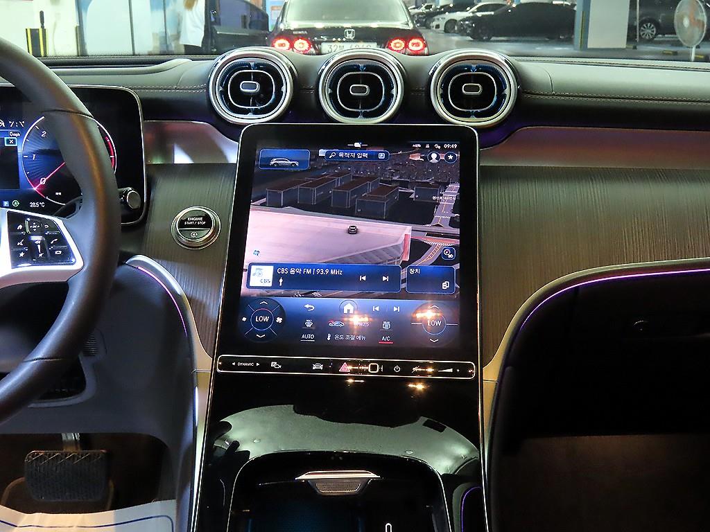 벤츠 GLC클래스(2세대) GLC 220d 4매틱 - 11