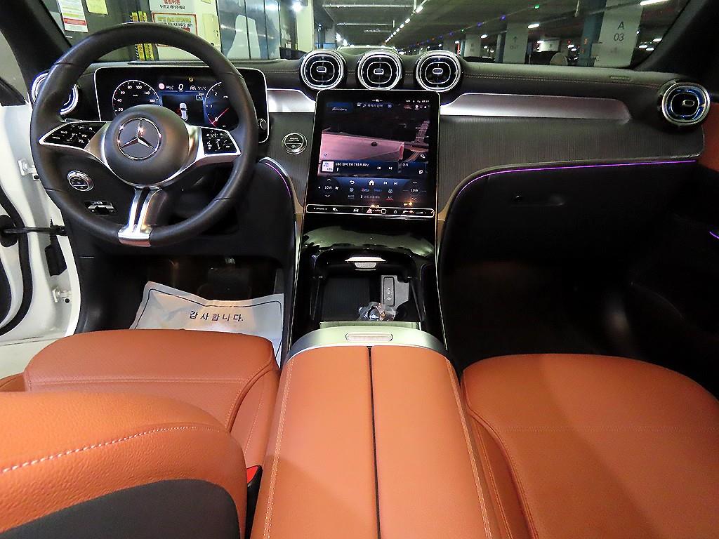 벤츠 GLC클래스(2세대) GLC 220d 4매틱 - 10