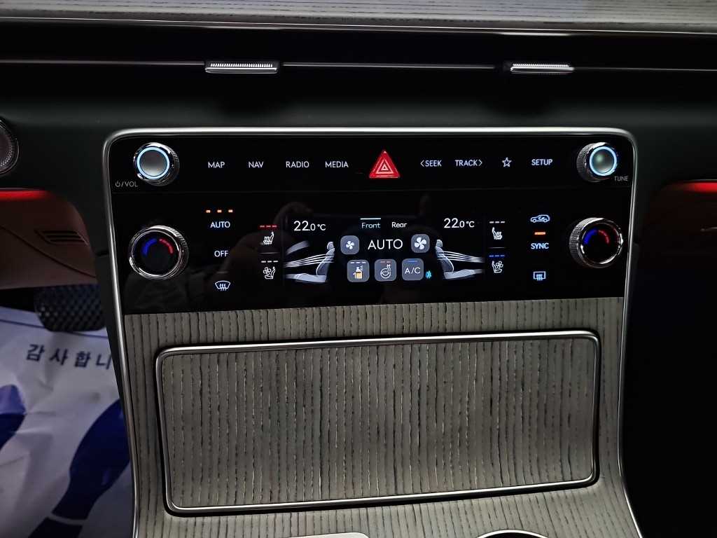 Genesis 뉴 GV80 2.5 가솔린 2WD 기본형 - 10