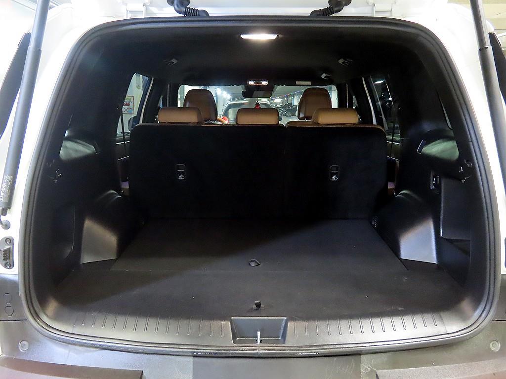 Hyundai Santa Fe Hybrid MX5 1.6 HEV 2WD 프레스티지 - 16