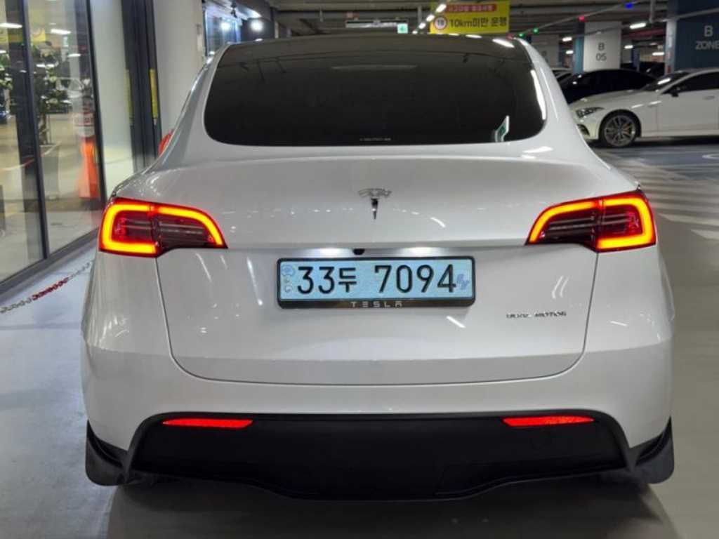 테슬라 모델 Y AWD 롱 레인지 - 5