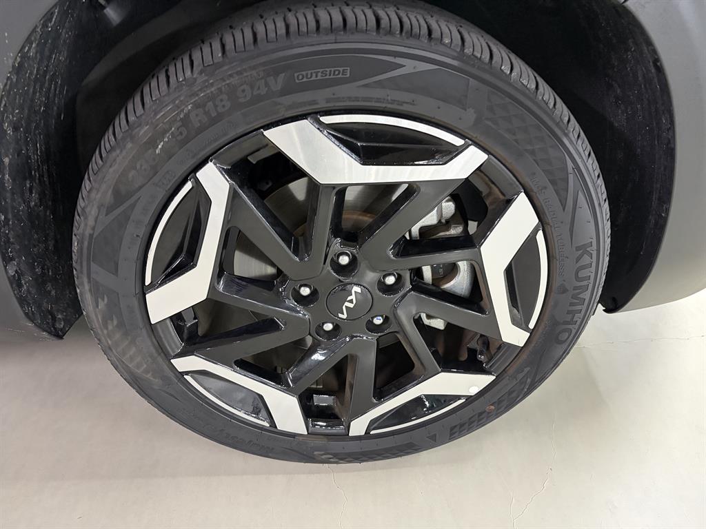기아 더 뉴 셀토스 1.6 가솔린 터보 2WD 시그니처 - 17